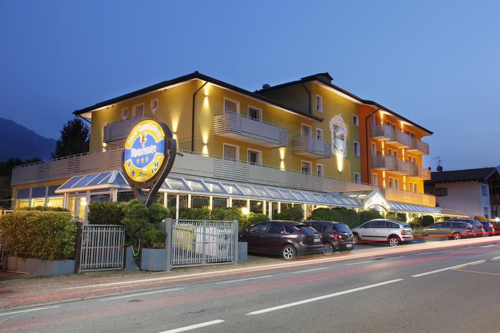 Hotel Castel Lodron Storo Екстер'єр фото